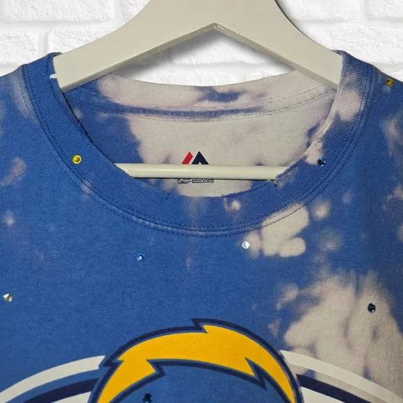 Los Angeles Chargers Short Sleeve Crop Top - Picture 4 of 6